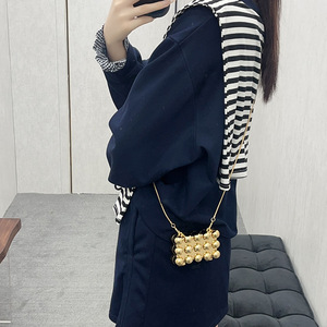 Toptan bayanlar moda Crossbody çanta akrilik malzeme yapılmış farklı desenler ile küçük kore niş çanta - Product Image 4