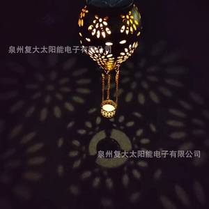 โคมไฟบอลลูนลมร้อนพลังงานแสงอาทิตย์ ไฟ LED งานเหล็กศิลป์ แขวนตกแต่งสวนกลางแจ้ง พร้อมแผงโซลาร์เซลล์และแบตเตอรี่ในตัว - Product Image 2