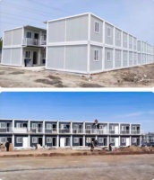 Maison préfabriquée modulaire à deux étages en conteneur, assemblage rapide, structure en acier galvanisé avec escalier et balcon