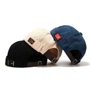 Casquettes de baseball sans visière personnalisées avec logo brodé en gros, casquettes de <span class=keywords><strong>marin</strong></span> pour hommes, bonnets en velours côtelé rétro à revers - Product Image 2