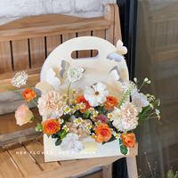 Boîte à fleurs portable en forme de papillon, sac à bouquet, boîte cadeau pour fleurs, panier à fleurs portable, roses en papier, nouvelle boîte d'emballage pour la fête des mères