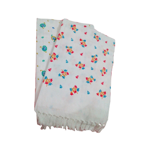 Séchage rapide 100% Coton Floral Brodé Budget Friendly Eco Friendly Lavable En Machine Léger Durable Golf Serviettes De Bain - Product Image 2