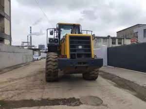 รถตักล้อยางมือสอง Komatsu WA380 ลดราคาพิเศษ รับน้ำหนักได้ 15 ตัน เครื่องยนต์ CAT บังคับเลี้ยวแบบยืดหยุ่น วงเลี้ยวเล็ก เหมาะสำหรับพื้นที่จำกัด - Product Image 4