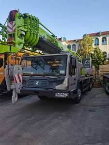 Grúa sobre Camión Zoomlion de 25 Toneladas de Segunda Mano, Último Modelo - Product Image 2