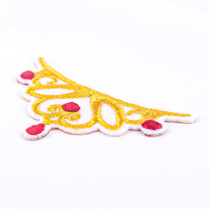 Benang kartun emas metalik besi Patch mahkota kecil bordir manik-manik mahkota bordir Patch untuk pakaian kain utama - Product Image 3