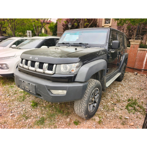 Guazi BAIC Todoterreno BJ40 2016 SUV Usado Gasolina Automático Crossover SUV AWD Negro Coche de Segunda Mano para Distribuidores - Product Image 1