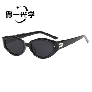Irregular Cat Eye <b>Sunglasses</b> Black PC Frame UV400 Women's Fashion Sun Glasses - Product Image 1
