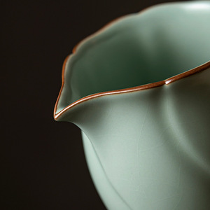 Ru Porcelain Fair Cup Sunflower Shape Crackle Glaze Handmade Ceramic <b>Tea</b> Serving Vessel For Kung Fu <b>Tea</b> <b>Set</b> - Product Image 2