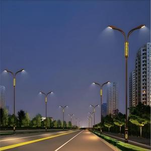 Poste de Luz Solar de Alta Calidad - Poste de Acero para Farolas LED para Sistemas de Iluminación Exterior - Product Image 1