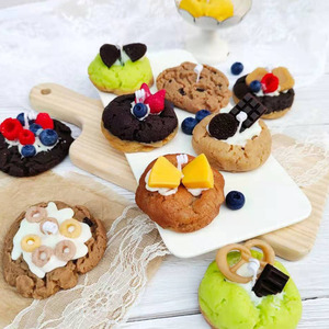 Bán Buôn Mới Lạ Tự Làm Sô Cô La Trái Cây Kem <span class=keywords><strong>Cookie</strong></span> Sáp Đậu Nành Nhỏ Nến Thơm Handmade Dễ Thương Trang Trí Thực Phẩm Nến Thơm - Product Image 1