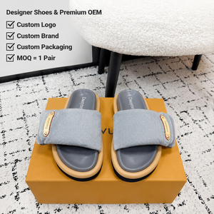 Sandalias de Diseñador de Lujo 2026 para Mujer, Tela de Alta Calidad, Acolchadas, con Hebilla Azul y Dorada, Estilo Casual de Playa para Verano, Nuevas - Product Image 1