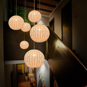 Lampe suspendue japonaise Zen en rotin, ronde, E27, LED, à tête unique, pour restaurant, salon de thé, hôtel, escalier, maison d'hôtes - Product Image 1