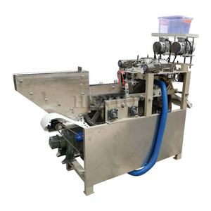 Machine de fabrication de cotons-tiges à prix compétitif / Machine de fabrication de bâtonnets de nettoyage d'oreille en coton à vendre - Product Image 5