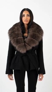 Cappotto <span class=keywords><strong>trench</strong></span> in cashmere da donna con collo in pelliccia di zibellino e volpe, lunghezza corta, colore zibellino - Autunno/Primavera/Inverno - Product Image 2
