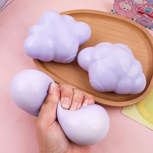 Venta al por mayor de populares bolas antiestrés, nubes sensoriales, juguetes blandos para apretar, regalos para niños y adultos autistas - Product Image 3