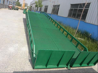 Rampe de quai hydraulique mobile robuste 6T-10T |   Rampe de chargement portable pour conteneurs, pour chariots élévateurs et entrepôts