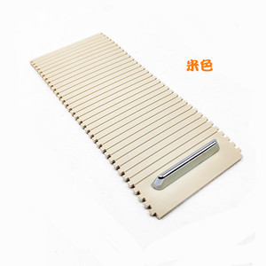 Support de tasse à enroulement beige en plastique pour accoudoir central Superb - Product Image 1