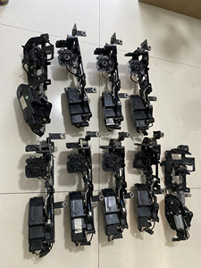 Cơ cấu nâng logo nữ thần kỷ niệm Rolls Royce Wraith Ghost 51137301397 51137377371 51117198867 - Product Image 6