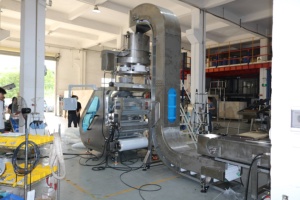 เครื่องบรรจุน้ำแข็งอเนกประสงค์สำหรับอาหารและสารเคมีพร้อมถุงติดฉลากมอเตอร์หรือตัวเลือกฟิล์ม - Product Image 4