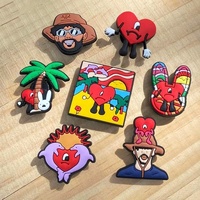 Pin Topi Bunga PVC Kartun Desainer Pabrikan Pabrik Pin Enamel Kustom untuk Tas Pakaian