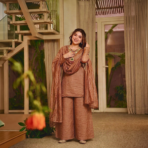 Traje Anarkali Tradicional de Algodón Marrón para Mujer, Corte Holgado, Estilo Casual, Largo hasta el Tobillo, Estilo Étnico Indio Pakistaní - Product Image 1