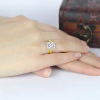GRA certification Cluster énorme taille coussin 2.5 carat VVS1 Moissanite Halo Bagues de fiançailles solide 10K or jaune pour les femmes