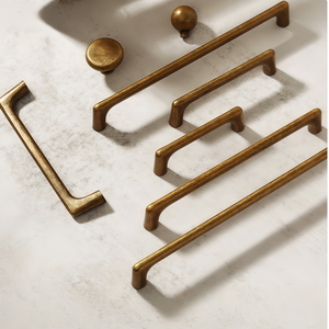 Tiradores de <span class=keywords><strong>Muebles</strong></span> <span class=keywords><strong>Retro</strong></span> de Bronce Antiguo, Tiradores de Cajones de Aleación de Zinc Vintage, Tiradores Sólidos para Puertas de Armario - Product Image 1
