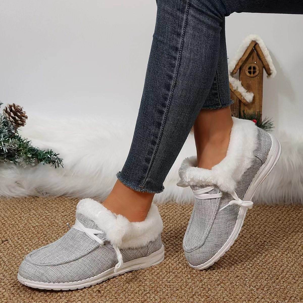 สีเทาอ่อน