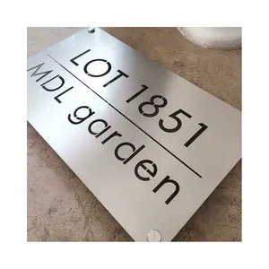 Venta caliente Libre-Diseño personalizado Placa de puerta letra de metal