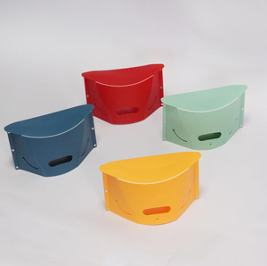 Tabouret pliant portable en plastique, chaise de camping multifonction, siège pliable d'extérieur pour la pêche, le pique-nique et les voyages (léger) - Product Image 1