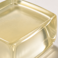 Polyisobutylène de poids moléculaire moyen, matière première pour la production de scellant pour verre isolant et d'adhésif en caoutchouc butyle