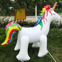 Pulvérisation d'eau gonflable en PVC Licorne et balade à cheval | Équipement de jeu d'eau extérieur d'été pour enfants Garden Party