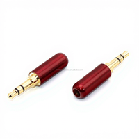 Câble AUX Stéréo Double Canal 3,5 mm en Laiton avec Conception à Trois Sections et Clip Stéréo – Plusieurs Couleurs Disponibles