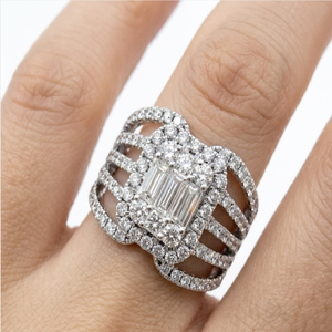 Bague de mariage personnalisée en or 18 carats avec diamants multi-bandes et grappe de baguettes, bijoux fins, fabrication OEM ODM - Product Image 4