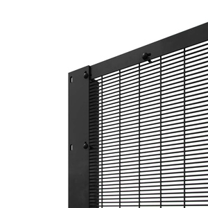 Malla <span class=keywords><strong>de</strong></span> Alambre Soldada Galvanizada <span class=keywords><strong>de</strong></span> Hierro <span class=keywords><strong>de</strong></span> Alta Calidad 358, Recubrimiento HDG+Pintura en Polvo, Duradera, Anti-Corte, Anti-Robo, A Prueba <span class=keywords><strong>de</strong></span> Roedores, Color Personalizado, Sud - Product Image 1
