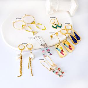 Pendientes de Lujo para Mujer, Diseño Bali en Oro, Pendientes Colgantes de Acero Inoxidable, Juego de Pendientes de Moda - Product Image 1
