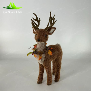 Fabbrica di vendita calda materiale Fluff alce, scoiattolo, orso polare, disegno <span class=keywords><strong>lupo</strong></span>, decorazione ornamentale natalizia - Product Image 2