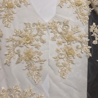 Moderne 3d Fleur Paire Brodé Perlé Dentelle Applique Handcut Tissu LT2465A