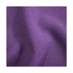 Nouvelle arrivée 55% rayonne 40% Polyester 5% Spandex TR flammé quatre voies spandex tissu pour femmes vêtements