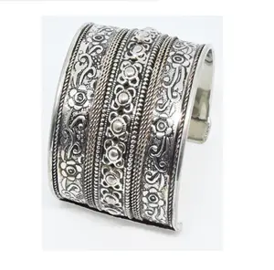 Meest Modieuze Antiek Design Metalen Manchet Armband Met Betaalbare Prijs Armband Boho Turkse Zigeuner Tribal Sieraden Armbanden