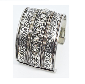 Pulsera de Metal con diseño antiguo, brazalete bohemio, turco, gitano, joyería Tribal - Product Image 1