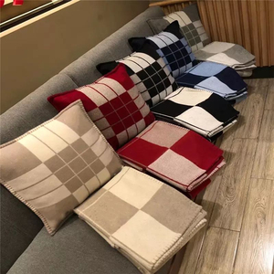 Coperta in Finto Cashmere Morbida <span class=keywords><strong>e</strong></span> Calda con Motivo Geometrico Intrecciato, Spessa <span class=keywords><strong>e</strong></span> Pelosa, Ecologica <span class=keywords><strong>e</strong></span> Confortevole per Divano, Poltrona <span class=keywords><strong>e</strong></span> Letto - Product Image 6
