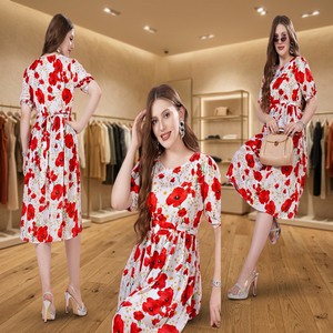 Élégant superbe dames Premium plume soie Midi Top indien vêtements et accessoires Western porter régulièrement pour le monde entier - Product Image 3