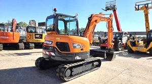 Mini-excavatrice d'occasion Doosan DX60 6 tonnes, modèle 2026, d'origine coréenne, certifiée CE, avec brise-roche - Product Image 5