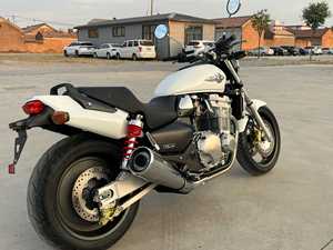 <span class=keywords><strong>Moto</strong></span> de rue classique Honda X4 Big Ruckus 1284cc 100HP à couple élevé, <span class=keywords><strong>moto</strong></span> cruiser vintage d'<span class=keywords><strong>occasion</strong></span> à <span class=keywords><strong>vendre</strong></span> - Product Image 4