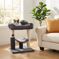 Arbre à chat compact avec brosse de toilettage en peluche, perchoir incurvé et griffoir en sisal