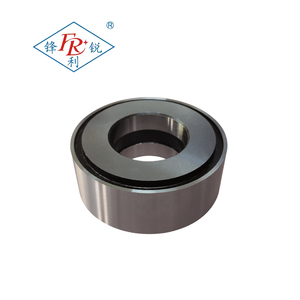 La <span class=keywords><strong>lame</strong></span> <span class=keywords><strong>de</strong></span> coupe inférieure est une <span class=keywords><strong>lame</strong></span> circulaire et des lames rondes - Product Image 3