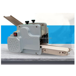 Machine à feuilles de pâte carrées motorisée à prix réduit, machine à emballer les Siomai/machine à emballer les tortillas, haute productivité 60 pièces/min - Product Image 6