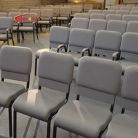 Fauteuil d'Église Rembourré à Dossier Haut Vente en Gros, Chaise d'Église Rabattable en Métal Interverrouillable pour Salle de Musique, Gris Foncé