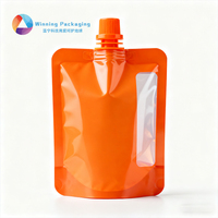 Emballage de jus de fruits en plastique compostable de qualité alimentaire PET/PE avec fermeture éclair et bec verseur, logo personnalisé, pochette pour liquide de nettoyage